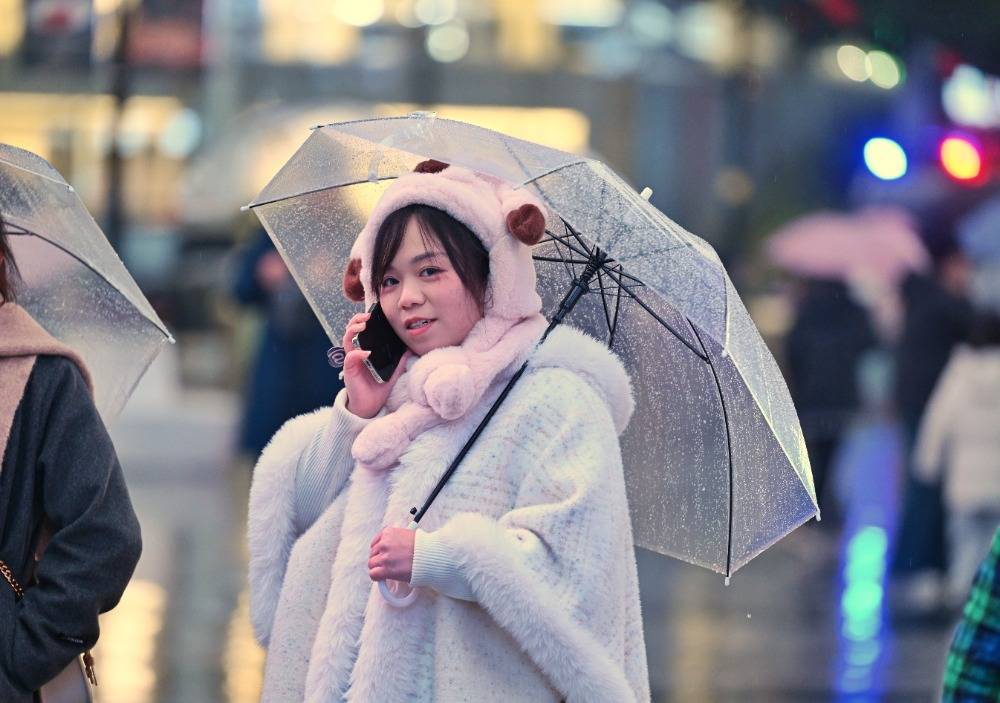 图片新闻|重庆迎持续阴雨（雪）天气 部分地区有暴雪