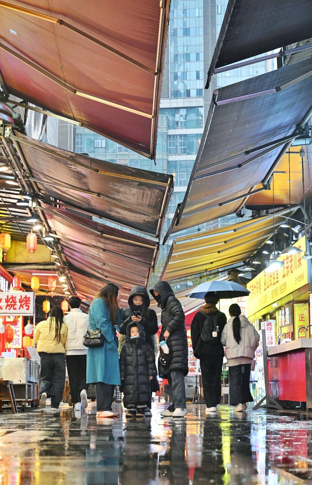 图片新闻|重庆迎持续阴雨（雪）天气 部分地区有暴雪