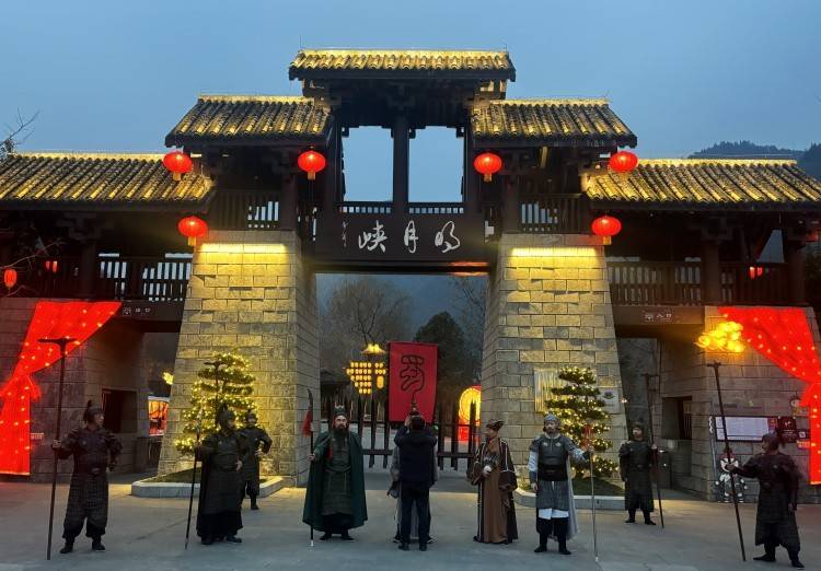 广元朝天：明月峡景区盛装亮相