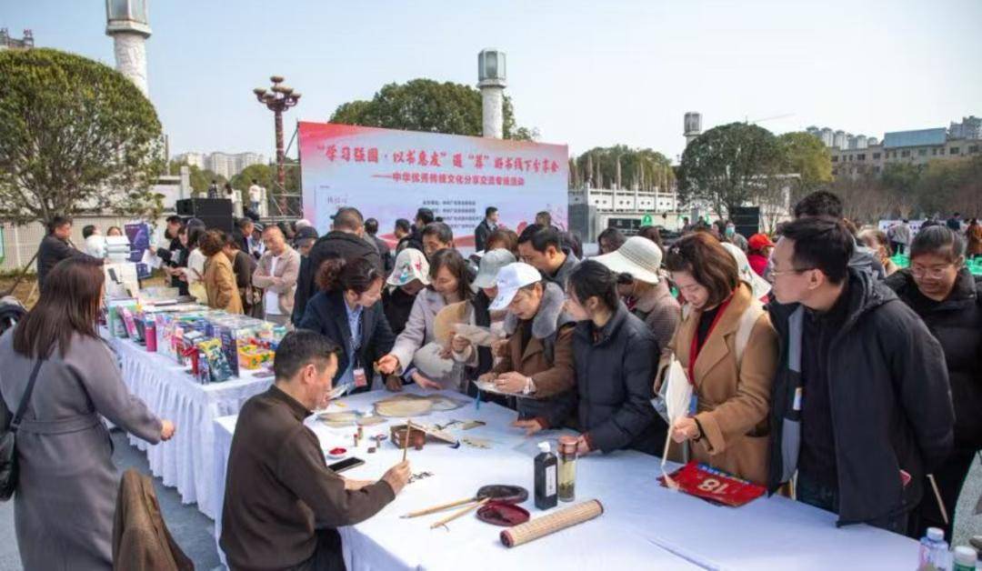 四川广元：以诗为“媒” 以文化人 传承发扬中华优秀传统文化