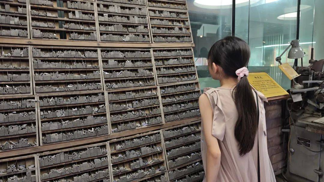 报业研学｜厦门日报社新闻大厦研学基地开营啦！
