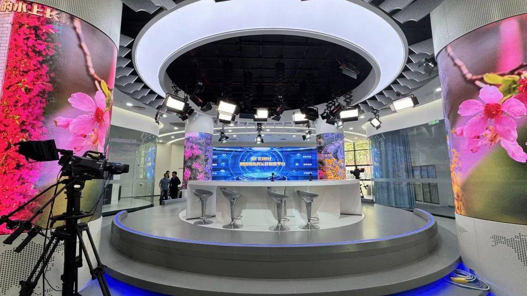 报业研学｜厦门日报社新闻大厦研学基地开营啦！