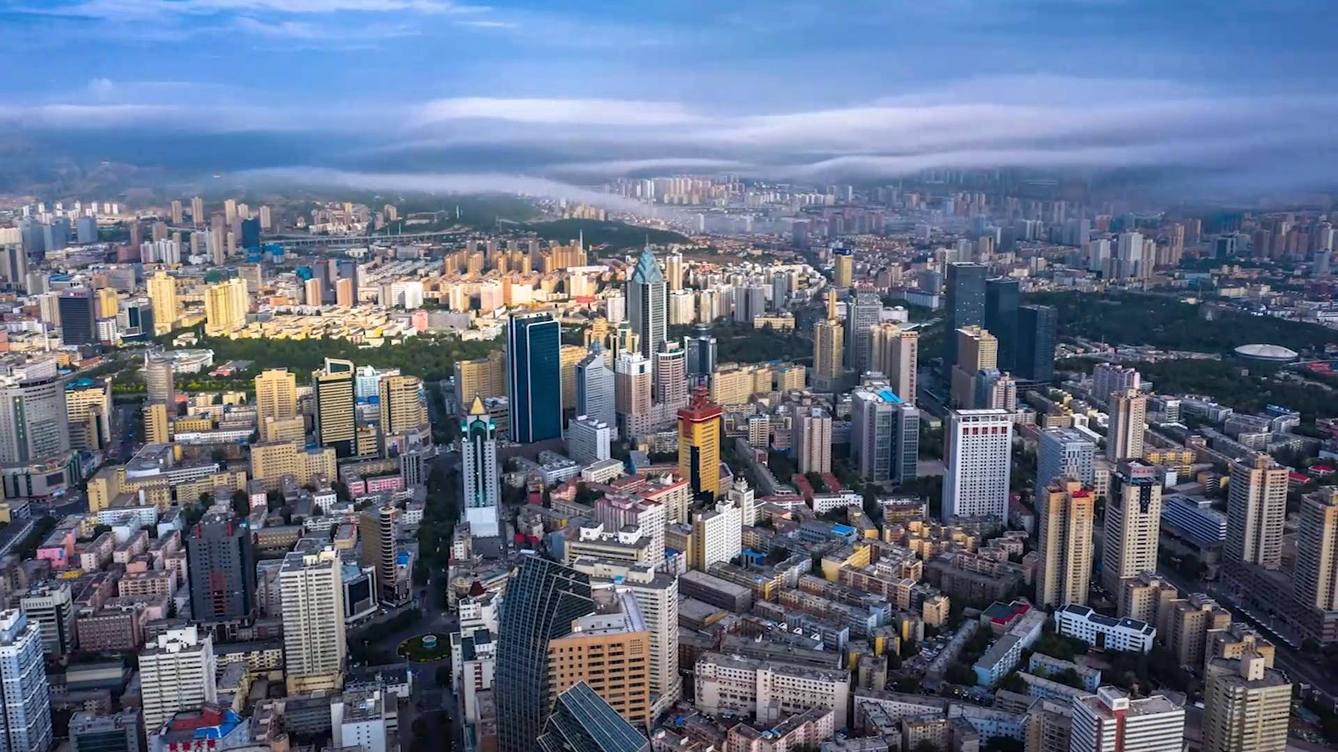 时政微视频丨瞰新疆