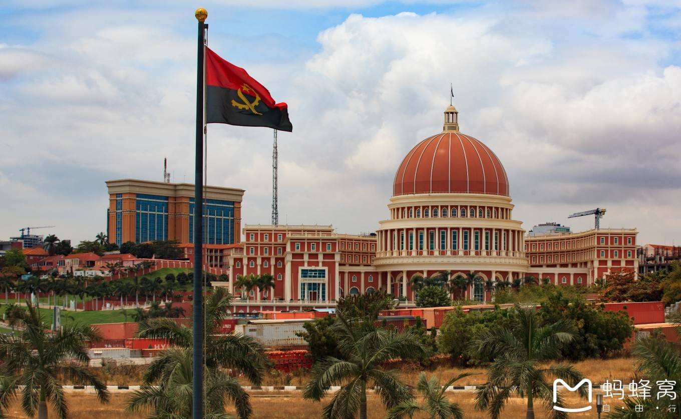 热议沙特吉达空运价格走势，广州亚龙国际货运应对有方