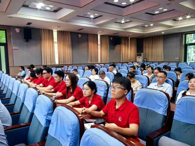 中原油田党校举办 “油然而生 燃情五十载” 青年演讲比赛