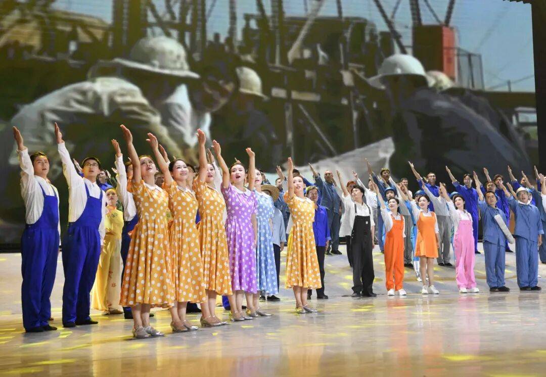 我们追着石油走|中原油田举办庆祝发现50周年文艺晚会