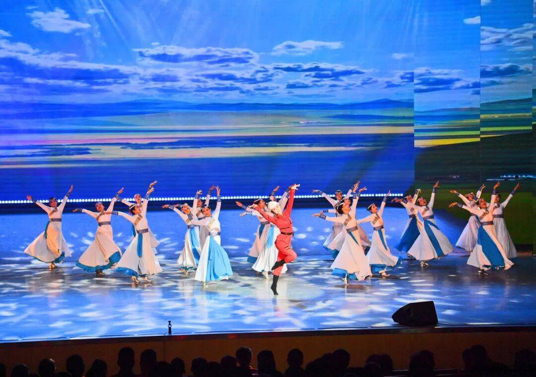 我们追着石油走|中原油田举办庆祝发现50周年文艺晚会