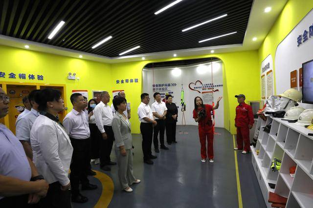 中原油田党校承办濮阳市教育系统“安全技能提升行动”