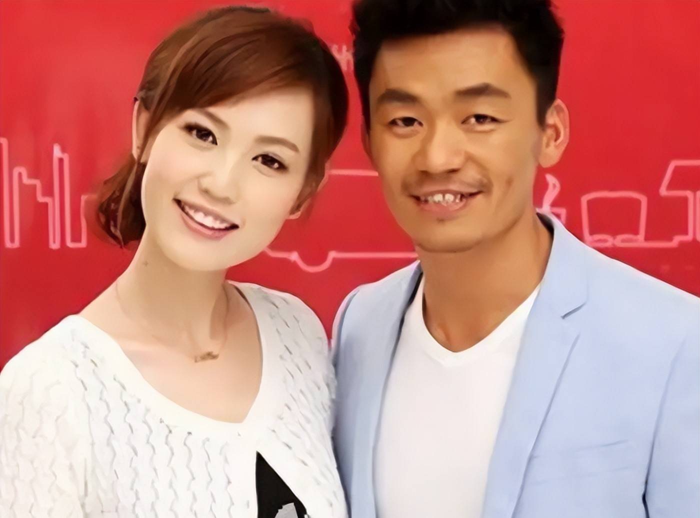 释永信毁灭性事件引发剧烈反响，王宝强前妻马蓉旧事重现