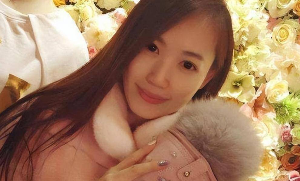 解气!自从不忠诚事件发生8年后,王宝强和马蓉迎来各自的结局