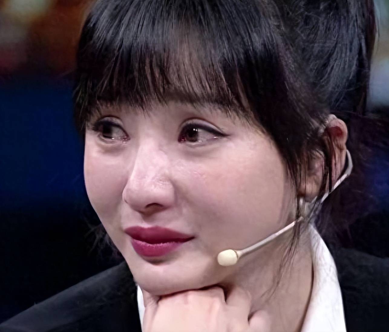 押对宝了，柳岩伴娘事件过去9年后，内娱的体面被大鹏撕了个细碎