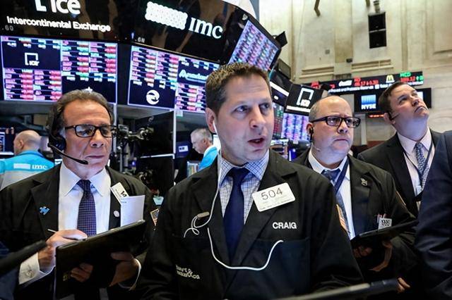 油市惊天逆转！布伦特原油飙升，巨头对冲基金集体“滑铁卢”