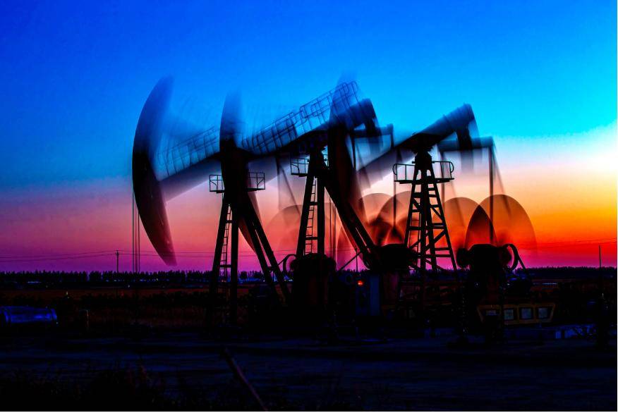 油价调整最新消息,涨跌幅度实时更新,出行成本全面解析