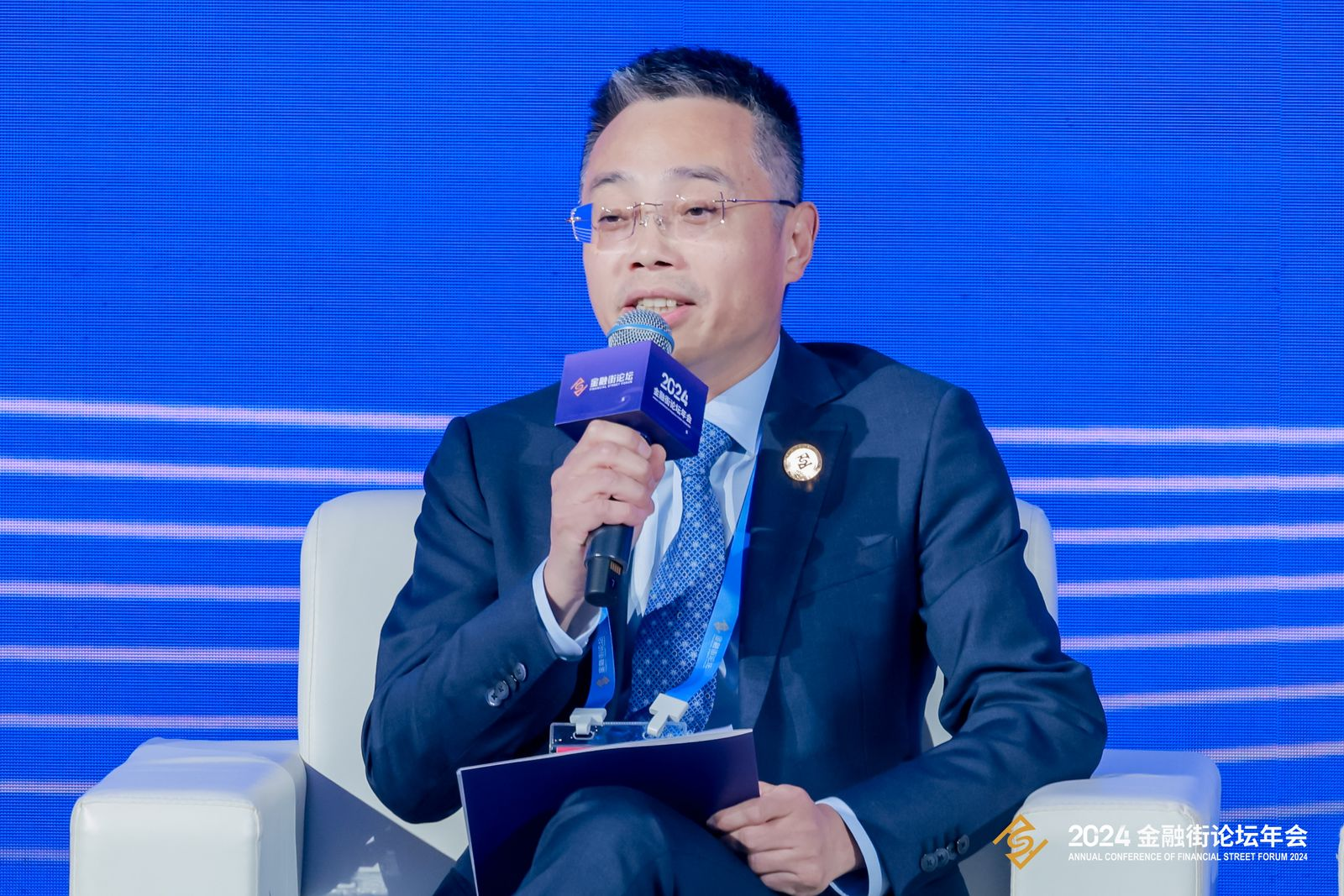 中信证券与江(中信证券江肃伟) 中信证券与江(中信证券江肃伟)